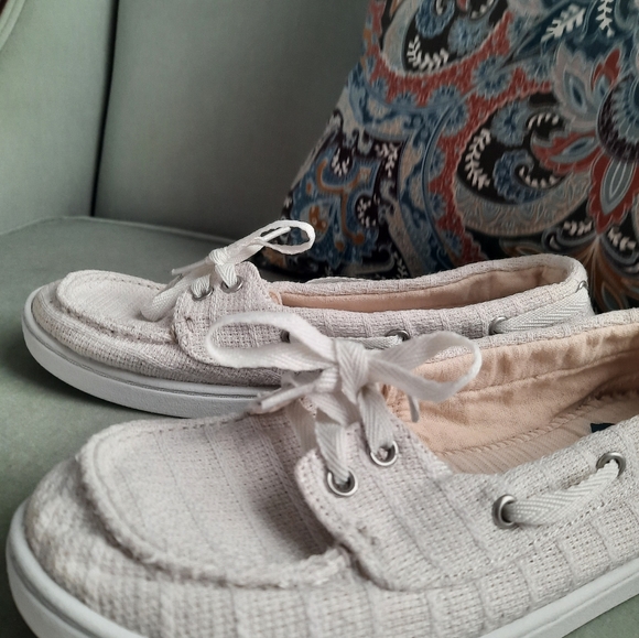Roxy Ahoy Boat Shoes Sneakers - Picture 2 of 6